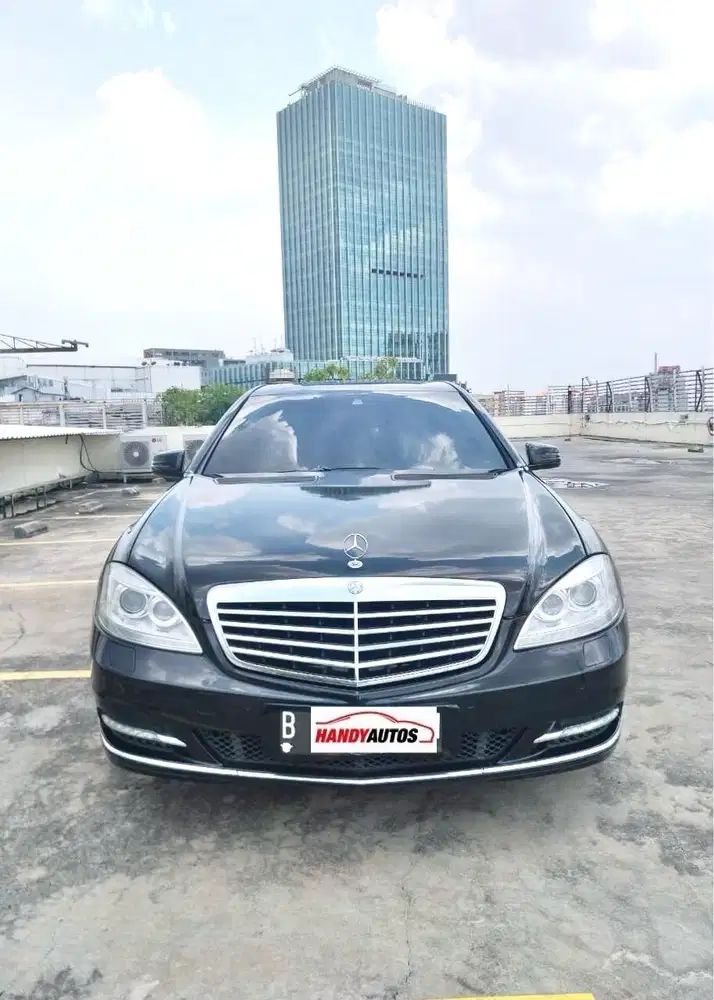 Mercedes Benz S350L Solitaire  Tahun 2011 Automatic Hitam Metalik