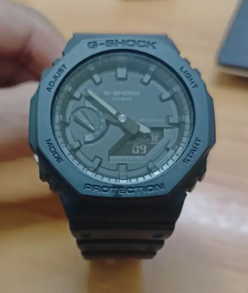 CASIO G SHOCK GA 2100 1A1