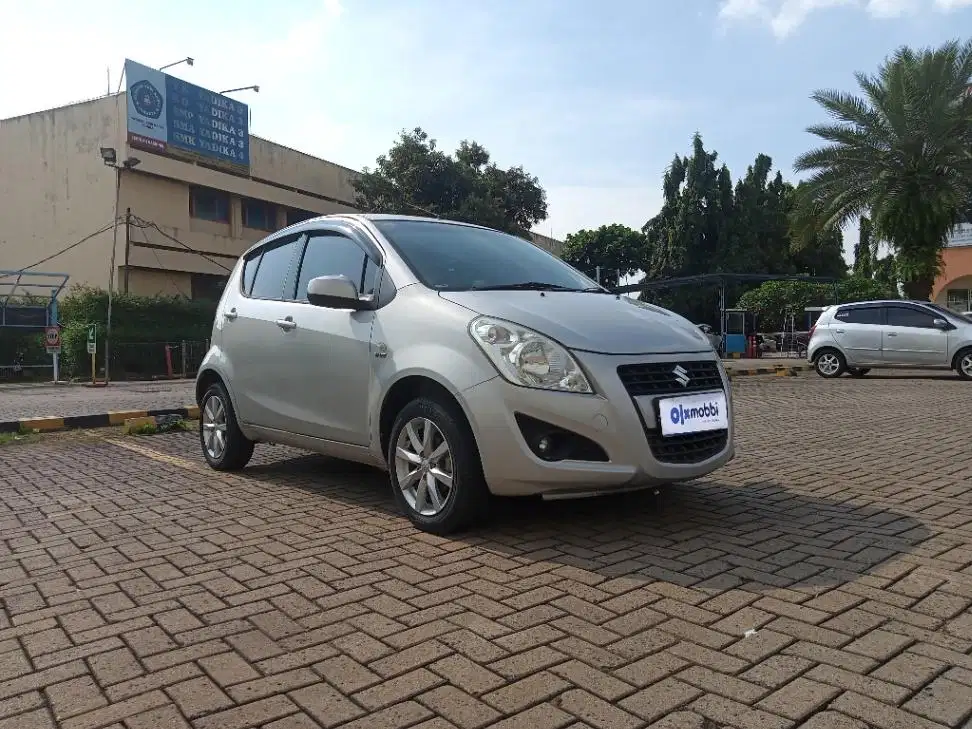 TDP 5,JT Suzuki Splash 1.2 DR Bensin-AT Putih 2015