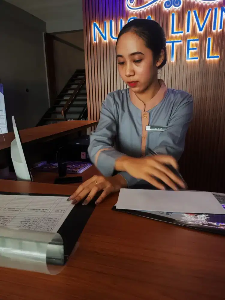 Lowongan admin marketing