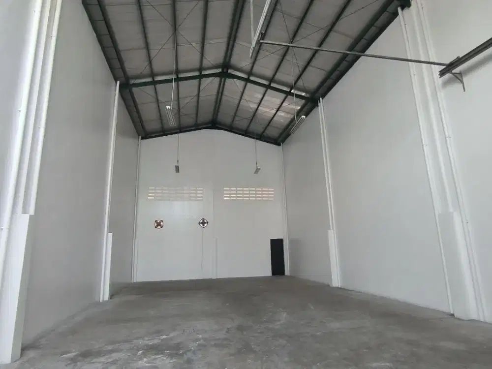 Disewakan Gudang Bizpark Sedayu Daan Mogot Luas 216M Siap Pakai