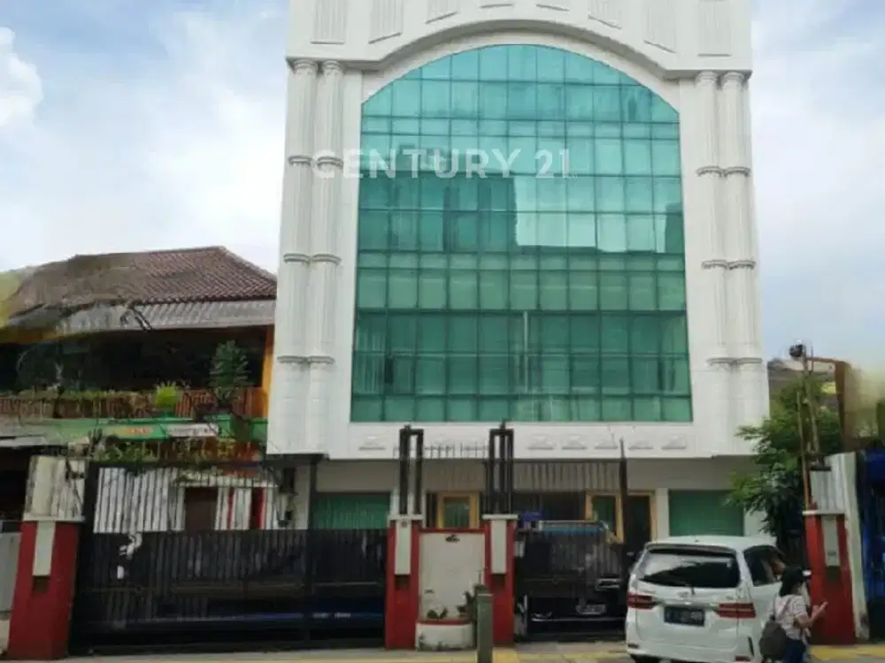 Gedung Kantor Lokasi Strategis Dibawah NJOP Kokoh Dekat Mall