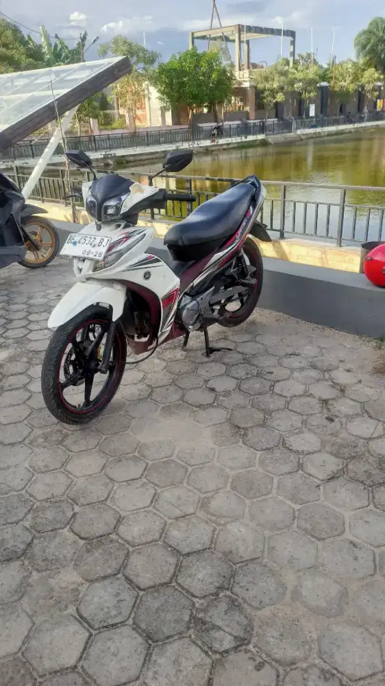 Yamaha Jupiter z1 surat Lengkap pajak hidup sudah FI injeksi