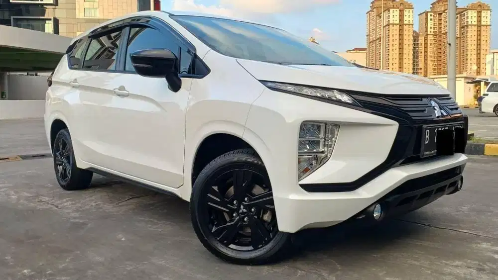 Xpander Sport Black Edition RockfordFosgate KM44RB Antik Pajak Panjang