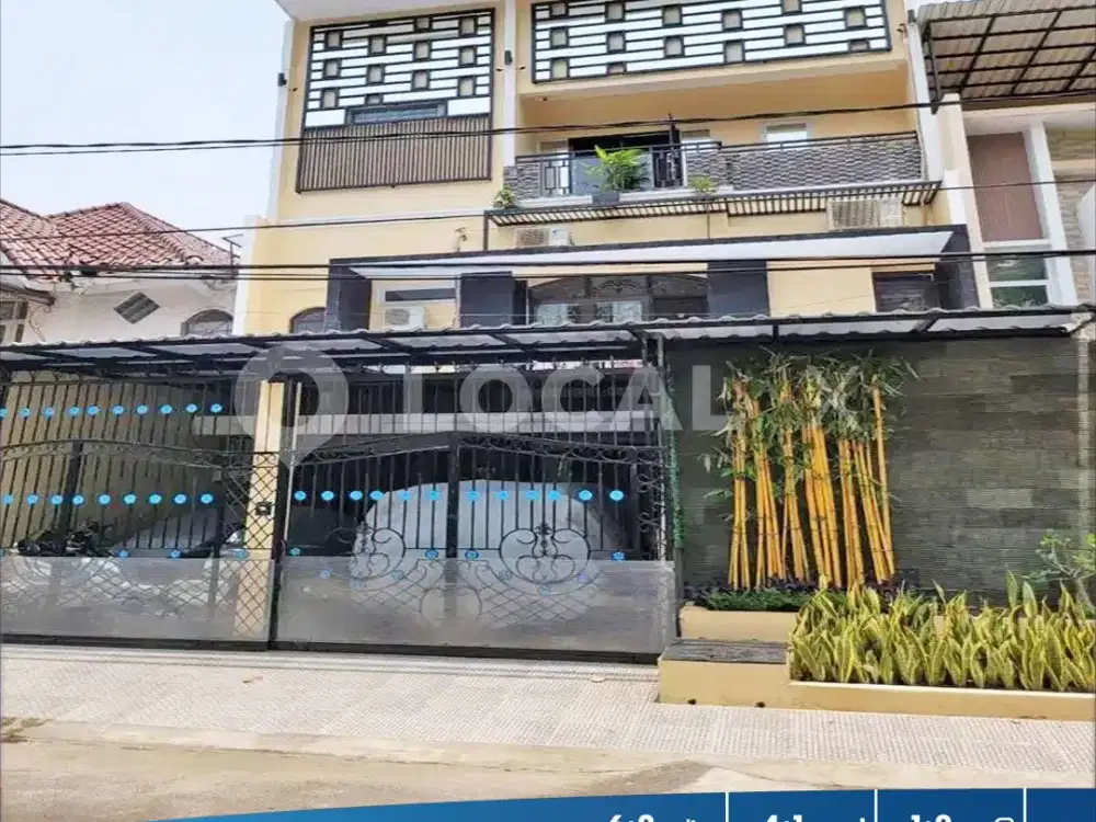 Rumah Janur Elok Kelapa Gading, Jakarta Utara