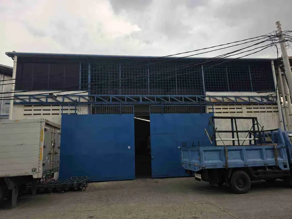 Dijual Gudang bagus 14x40, shm hdp utara pergudangan Nusa Indah