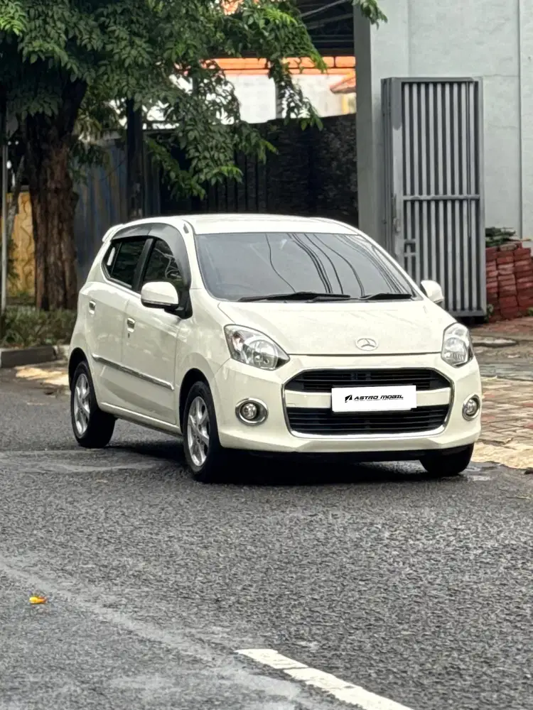 AYLA 2017 / 2016 Matic Putih Bagus Bekas Kredit Surabaya Murah Lengkap