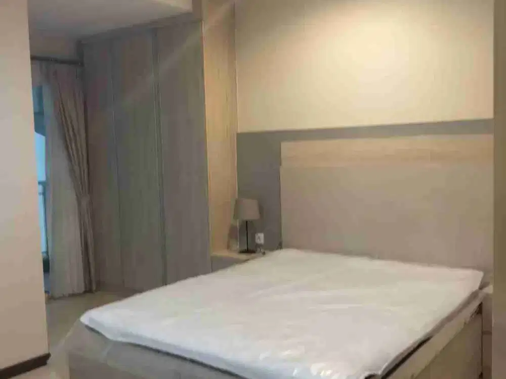 Disewakan condominium lt tinggi Baywalk mall