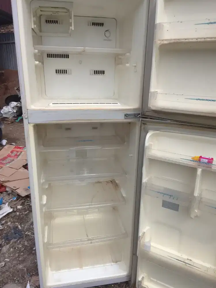 Terima kulkas yang sudah rudak dijemput ketempat