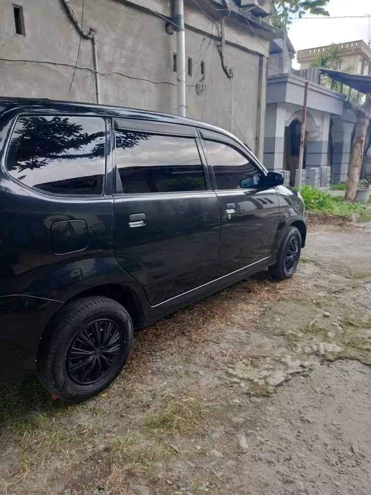 Daihatsu Xenia 2007 Bensin