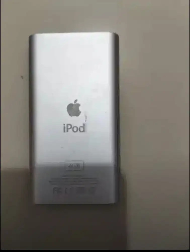 Preloved Ipod Nano 2nd Gen, 4 GB Pre