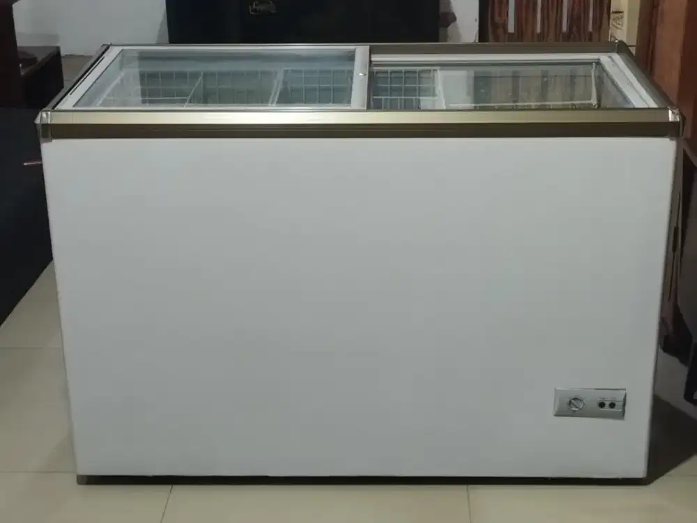 FREZZER SEBLAX/FROZZEN FOOD/ICE CREAM...