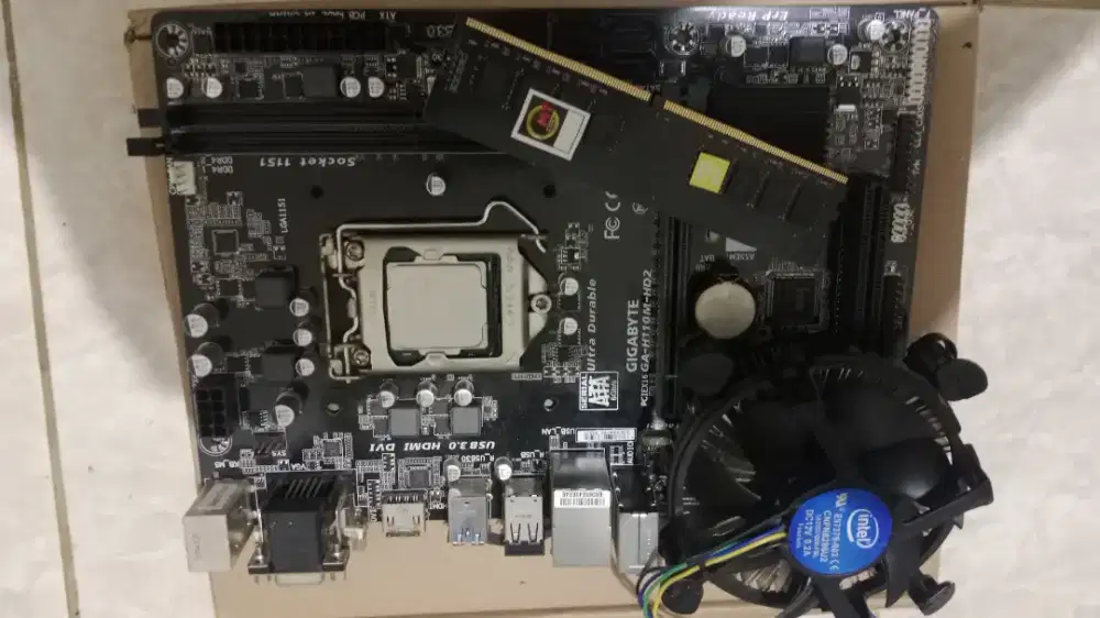 Paket mobo + i3 7100 + ram 8gb ddr4