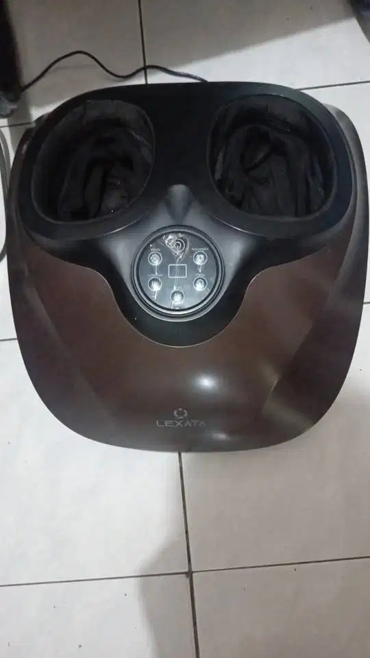 Alat Pijat Lexata Foot Massager