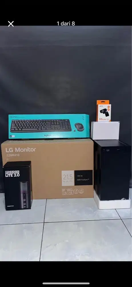 Satu Sett komputer beserta Aksesoris nya