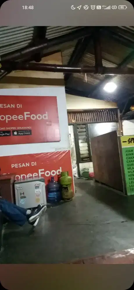 Dibutuhkan Pegawai warung makan penyetan online dan offline
