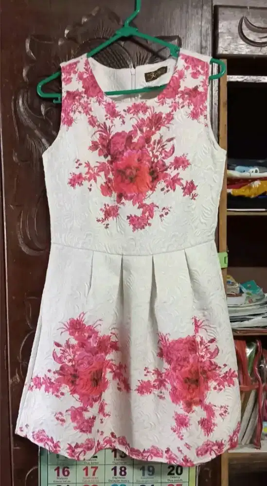Gaun dress preloved anak