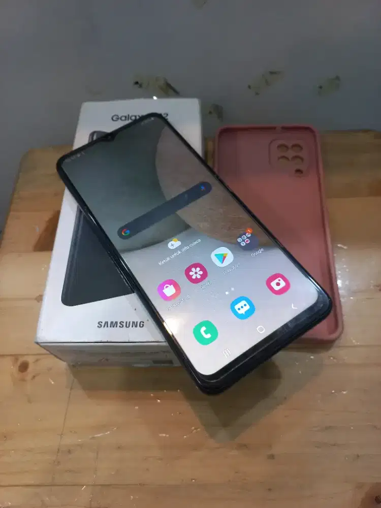 Samsung Galaxy A12 [ Resmi SEIN ] 4/128