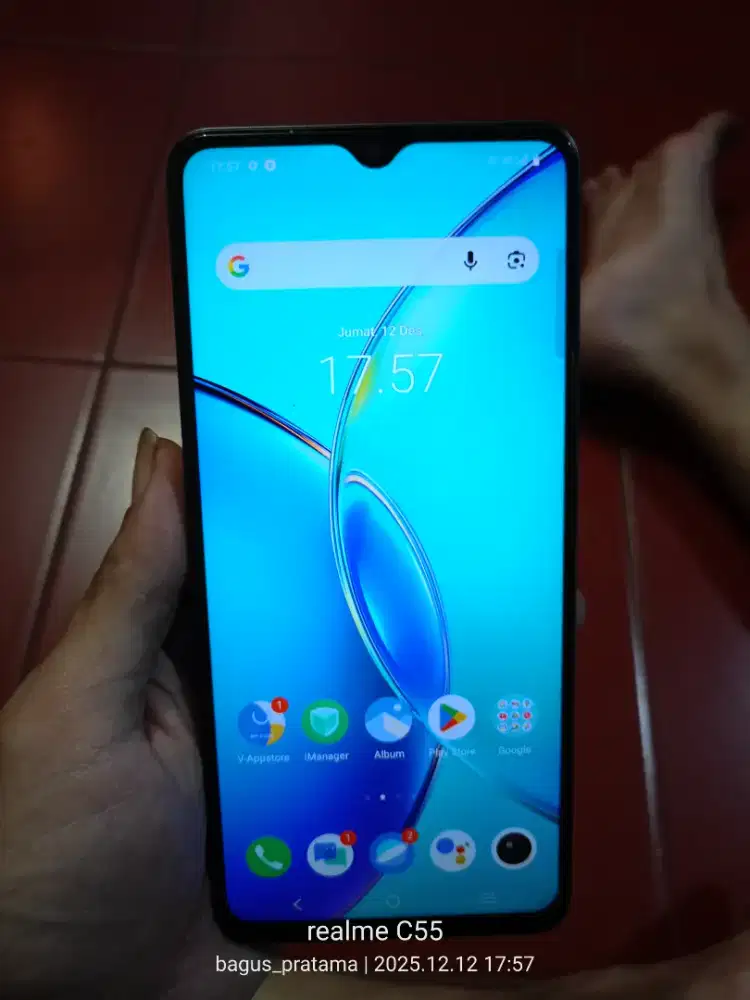 bantuin tmen mau jual vivo y27s 8+8/128 fullsett msih mulus bgtt