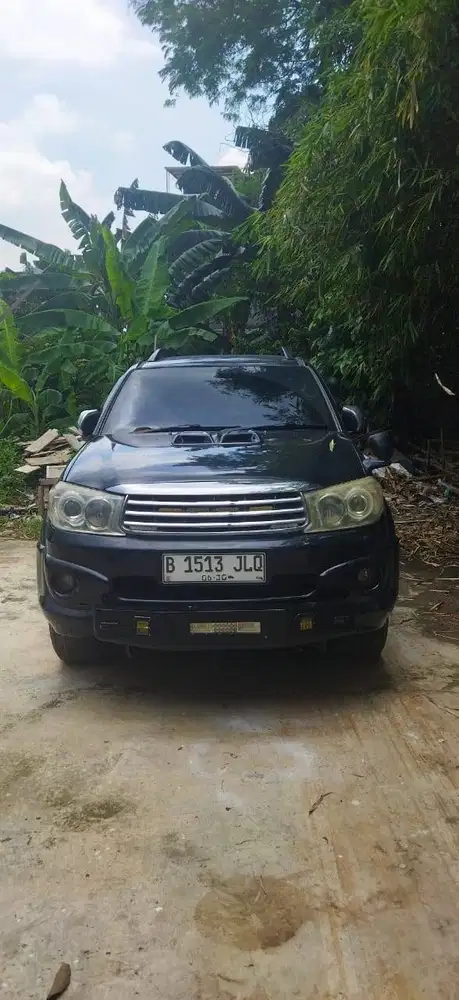 DIJUAL FORTUNER 2009