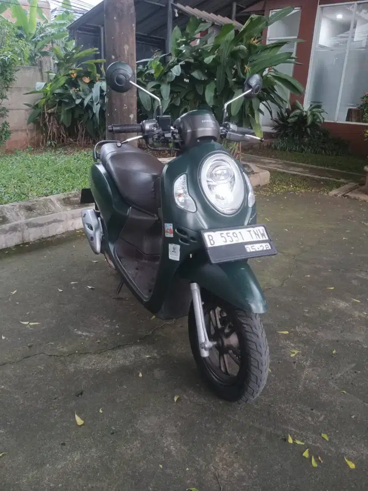 Honda Scoopy Prestige Green For Sale !
