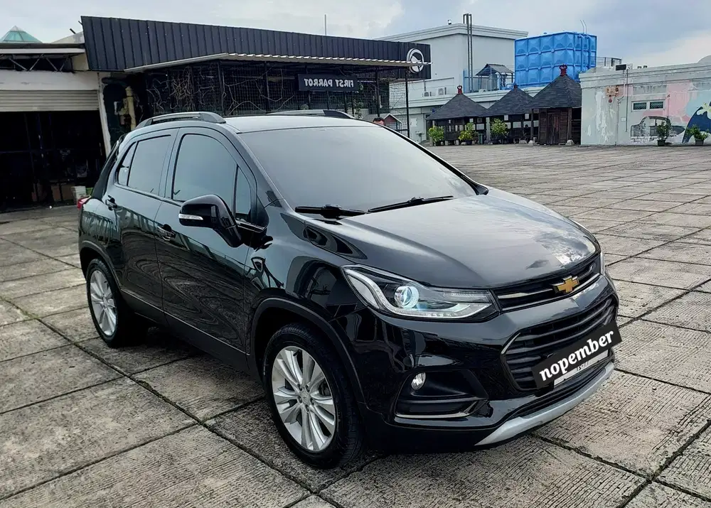 Chevrolet Trax Turbo LTZ 1.4 AT 2017 UM 9.99 jt
