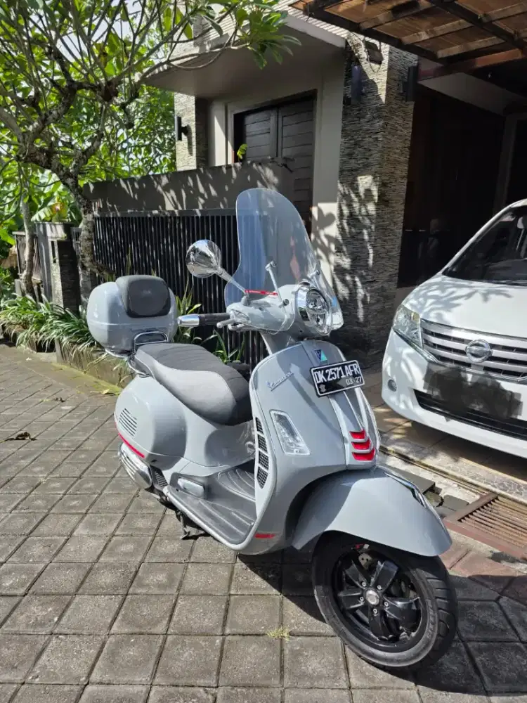 Vespa GTS 150 2021