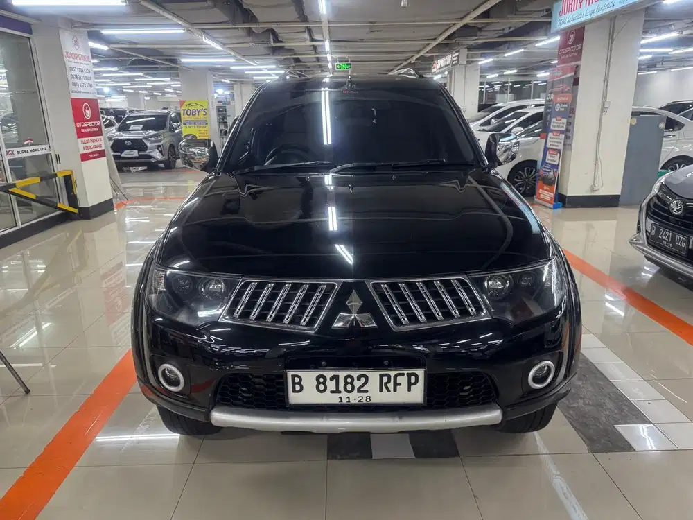 mitsubishi pajero exceed 4x4 2009