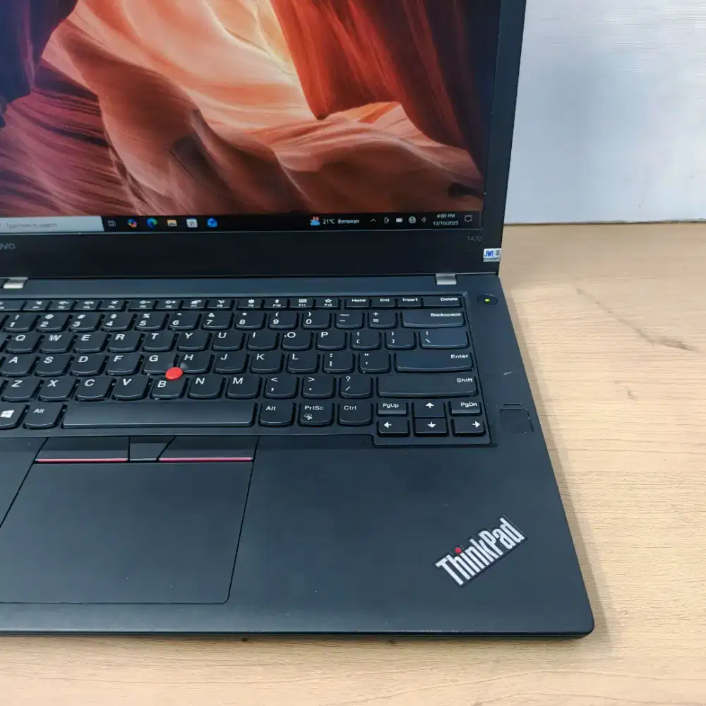 Lenovo thinkpad T470 Double batre Awet core i5 gen 7th 8GB/256GB SSD