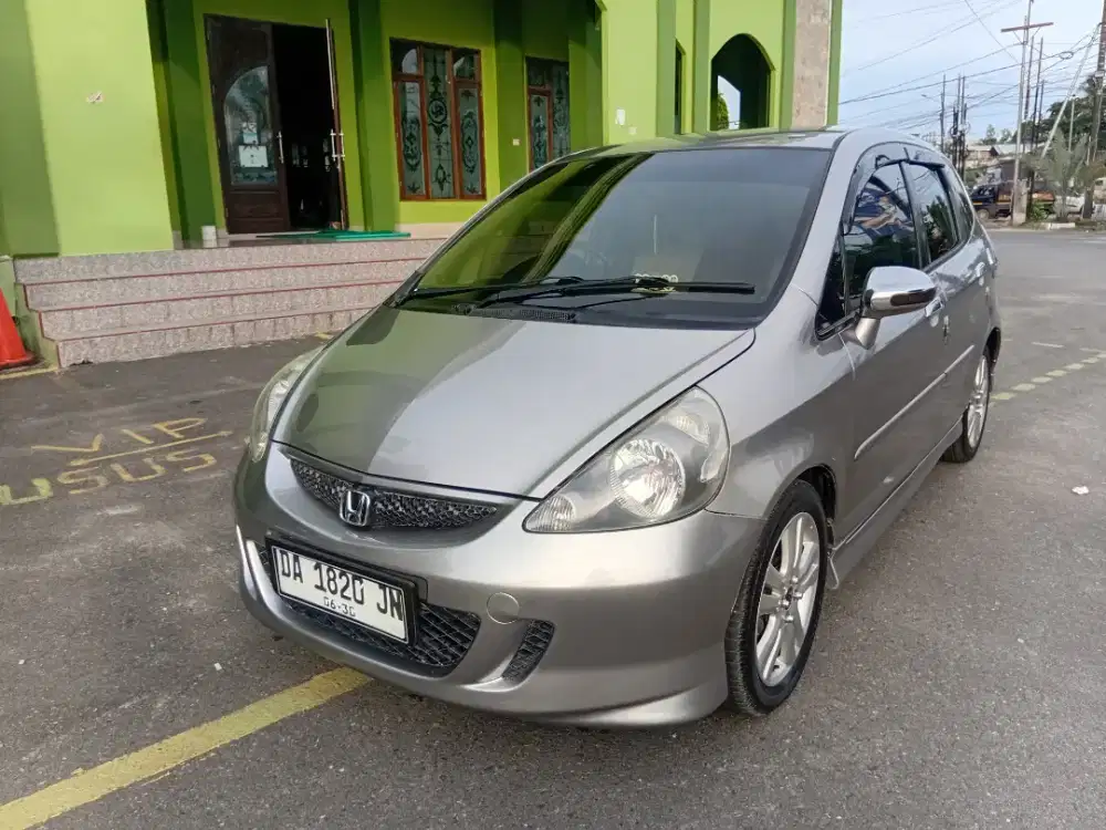 JAZZ VTEC SPORTS M/T (MANUAL)