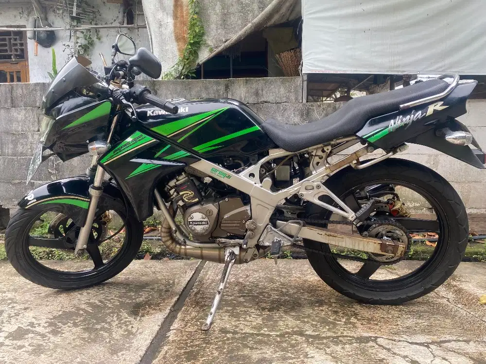 Kawasaki Ninja R LE 2015