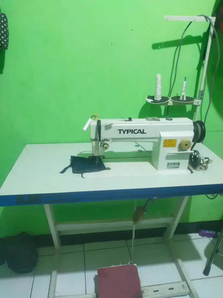 Mesin jahit typical ketok,dinamo servo