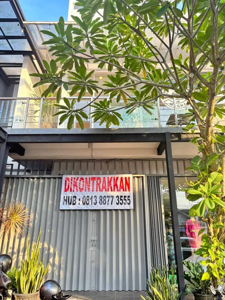 BANGUNAN TOKO STRATEGIS