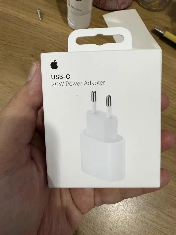 Adapter USB-C 20 W