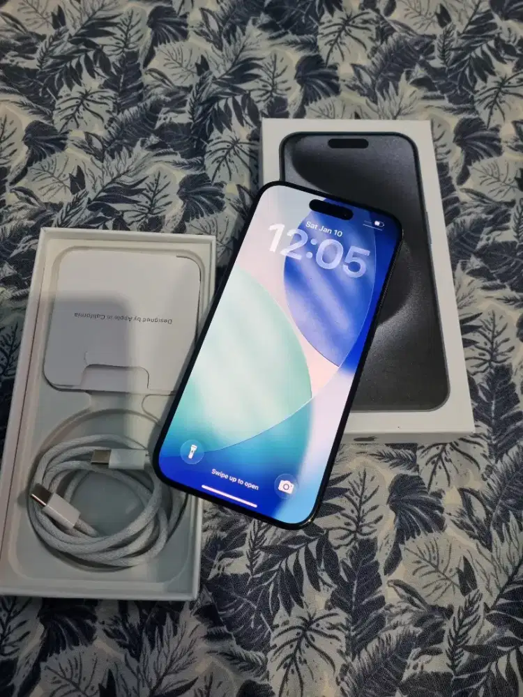 Iphone 15 Pro 256gb fullset