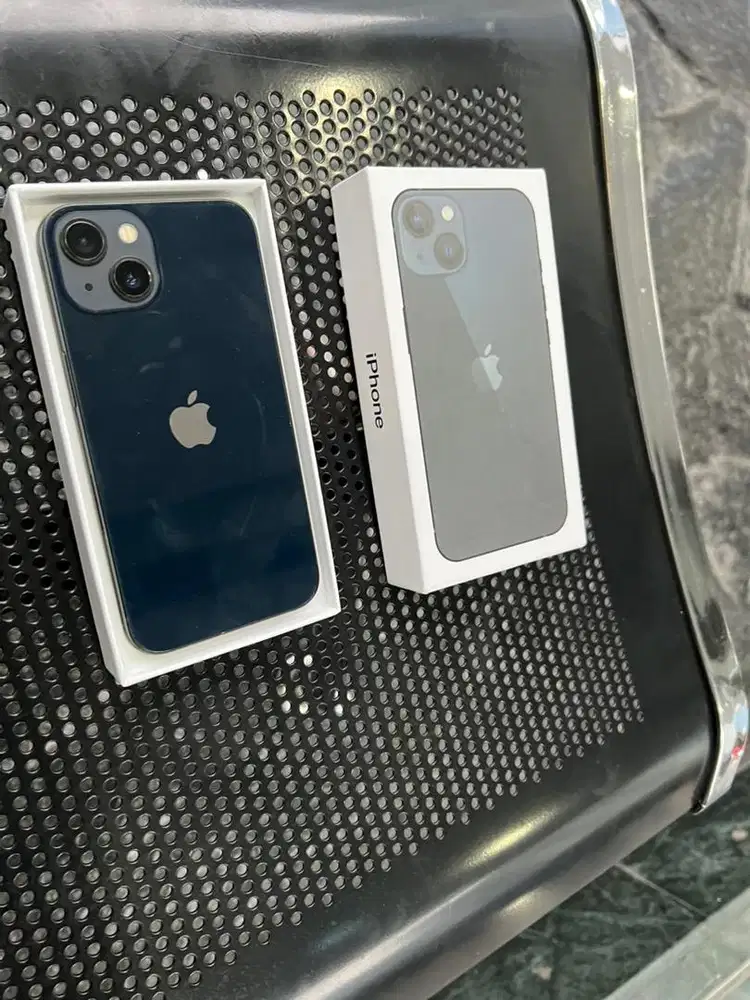 iphone 13 128gb hitam netral