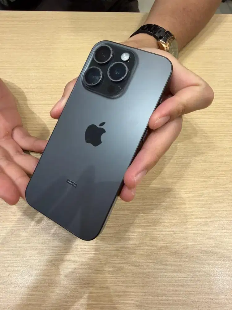 Jual iphone 15 pro 128