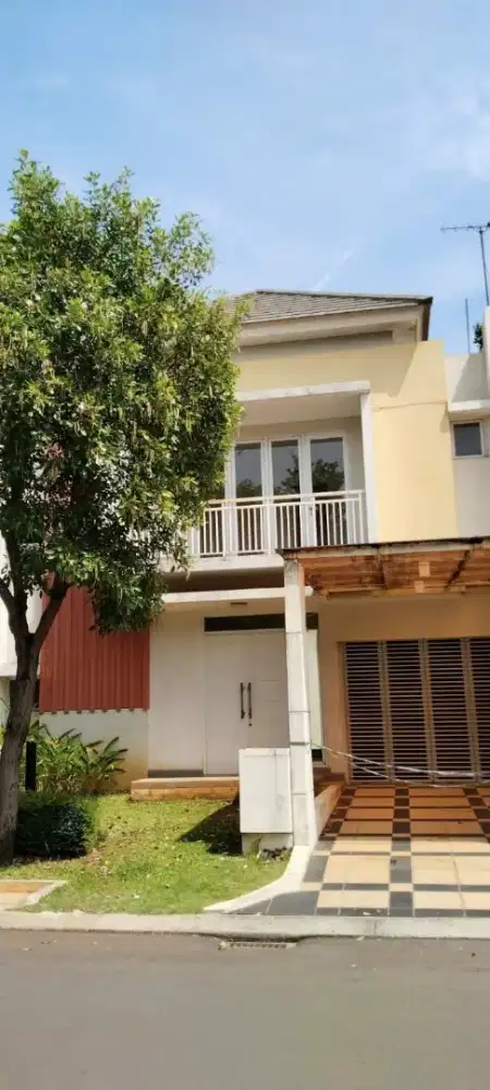 Rumah dekat mall di Bluebell Summarecon Bekasi