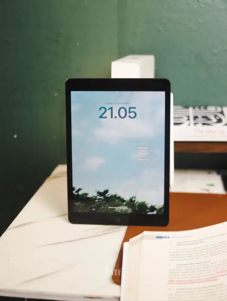 iPad Gen 9 64GB IBOX BONUS PENCIL MULUS BANGET TERMURAH FULLSET