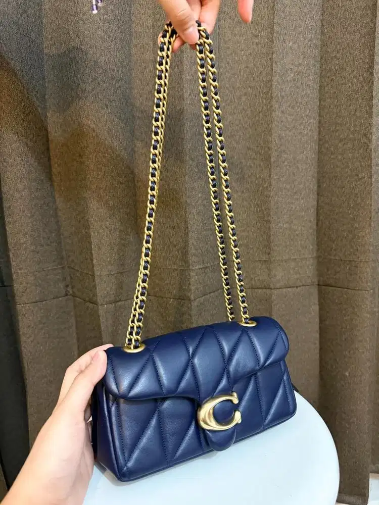 TAS COACH TABBY QUILTED