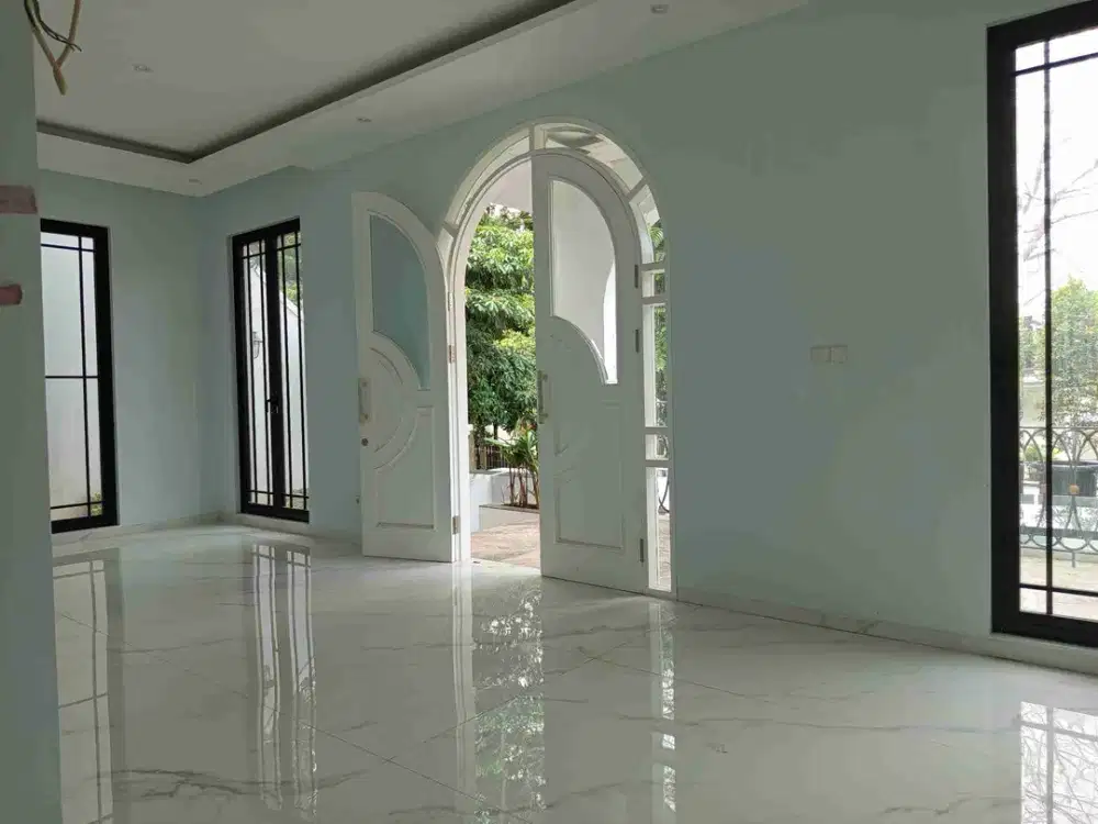 Dijual rumah baru dalam komplek, nyaman ada kolam renang, 5menit ke pintu tol cipete, jakarta selatan