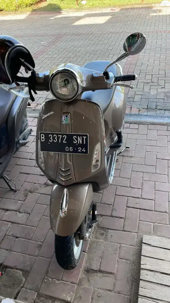 Jual motor vespa 2014