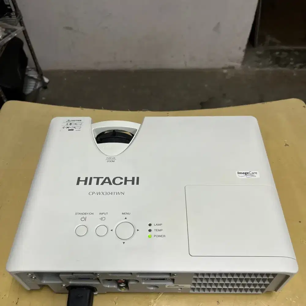 Hitachi CP-WX3014WN WXGA Projector
