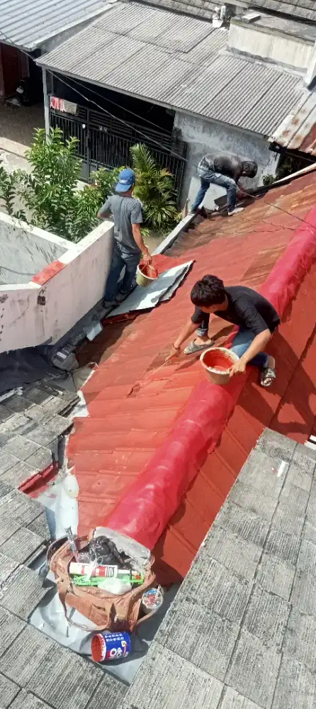 Tukang perbaikan atau bocor tukang perbaikan talang air bocor