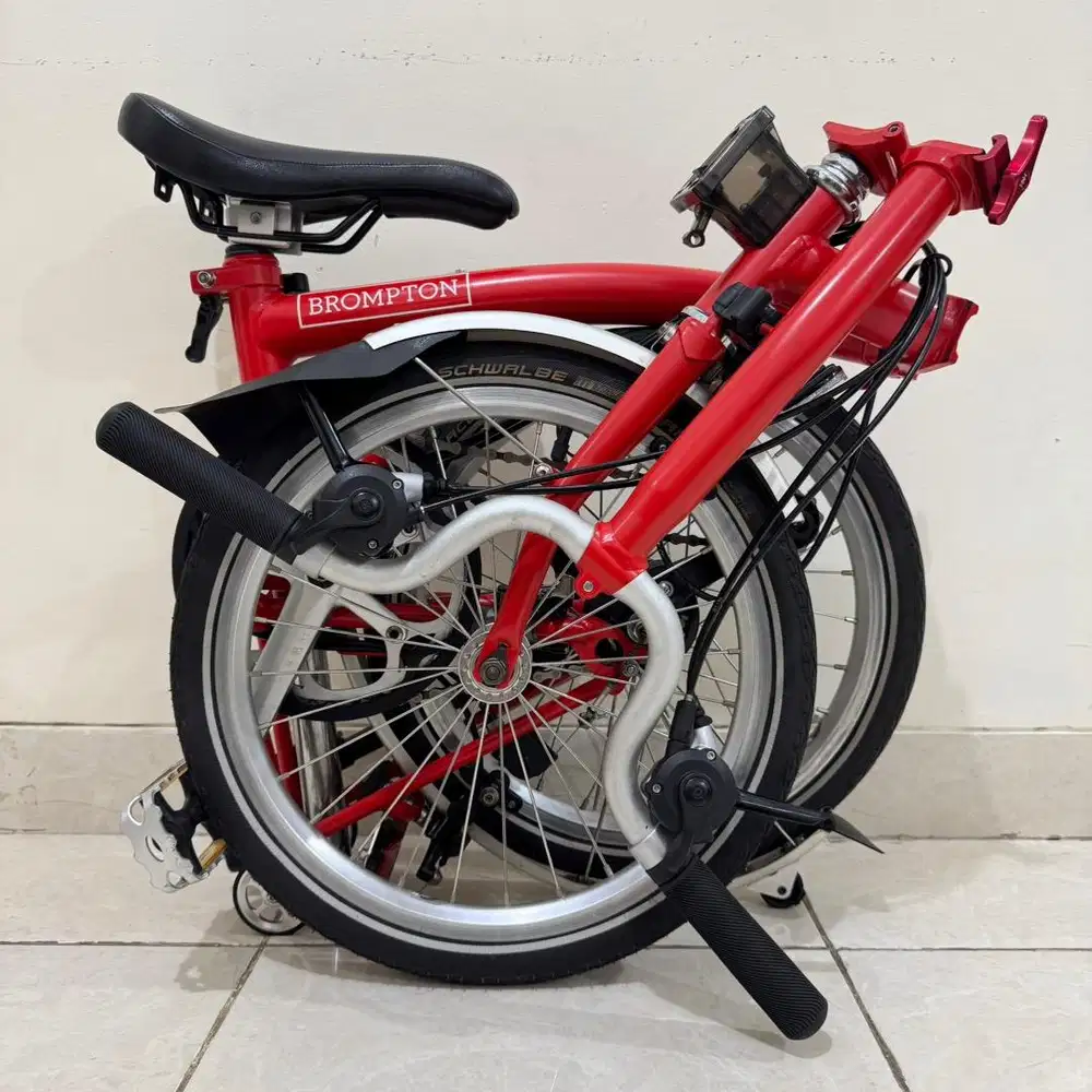 BROMPTON M6L RED ROCKET 2019 - GOOD CONDITION