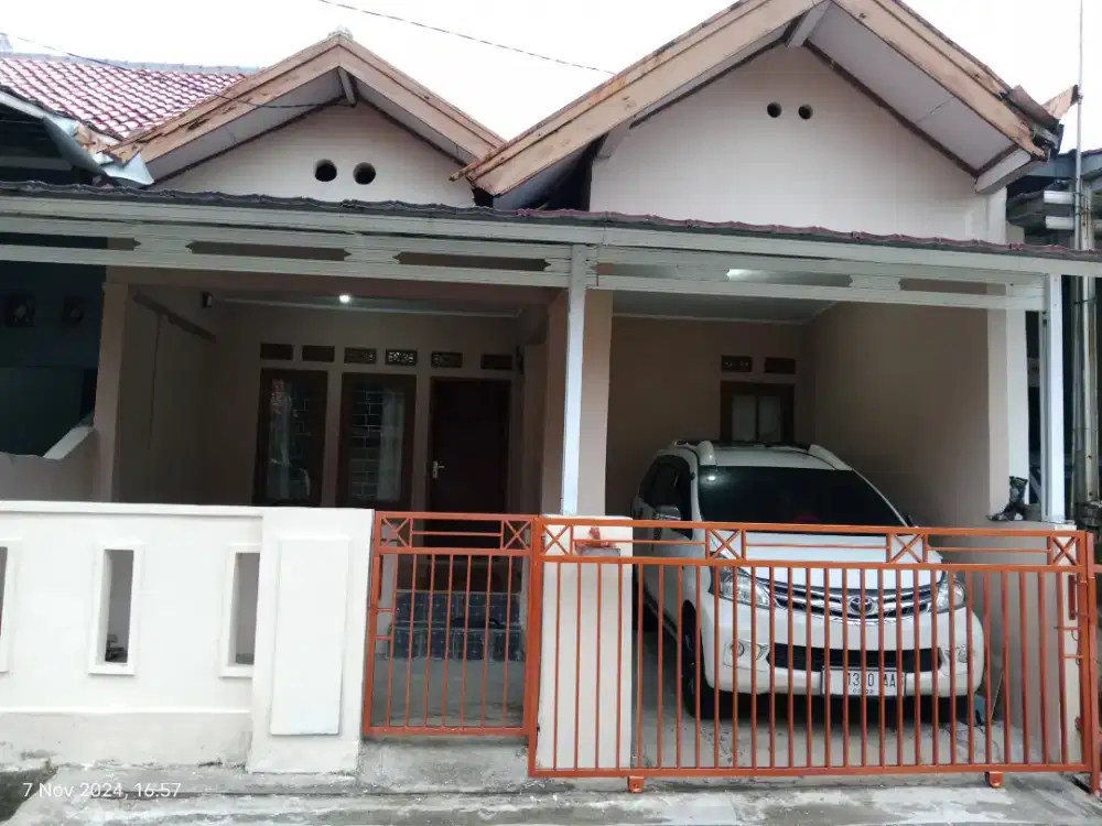 Dikontrakan per tahun