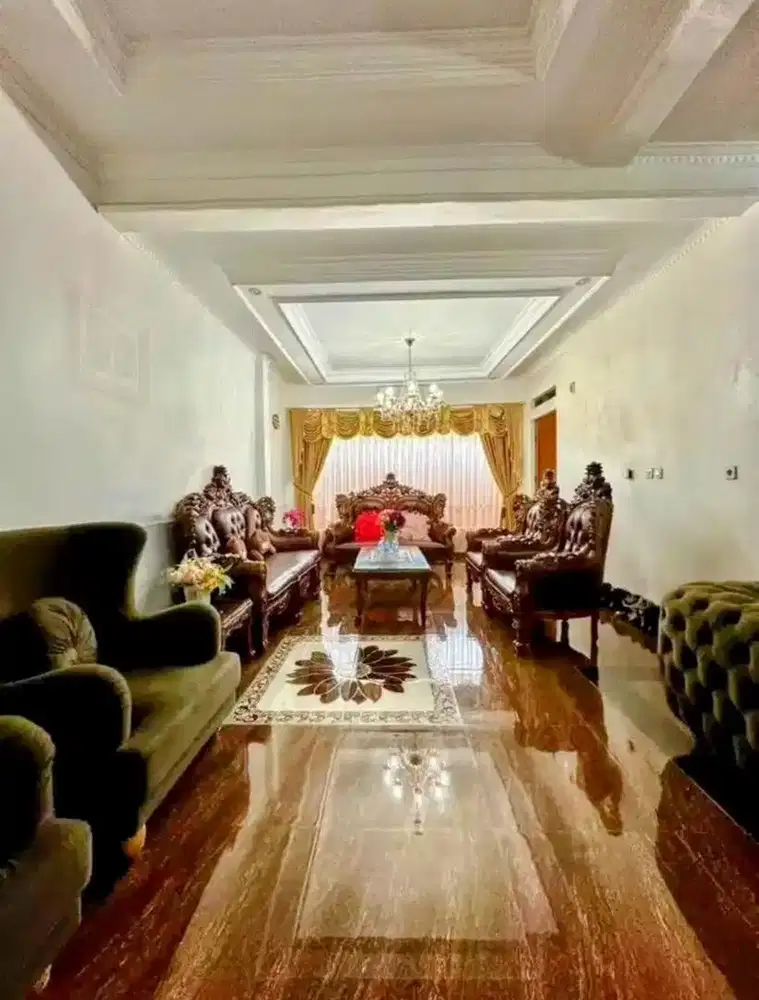 Dijual Cepat! Rumah Nyaman & Modern di Jalan Utama Perum Soreang Indah