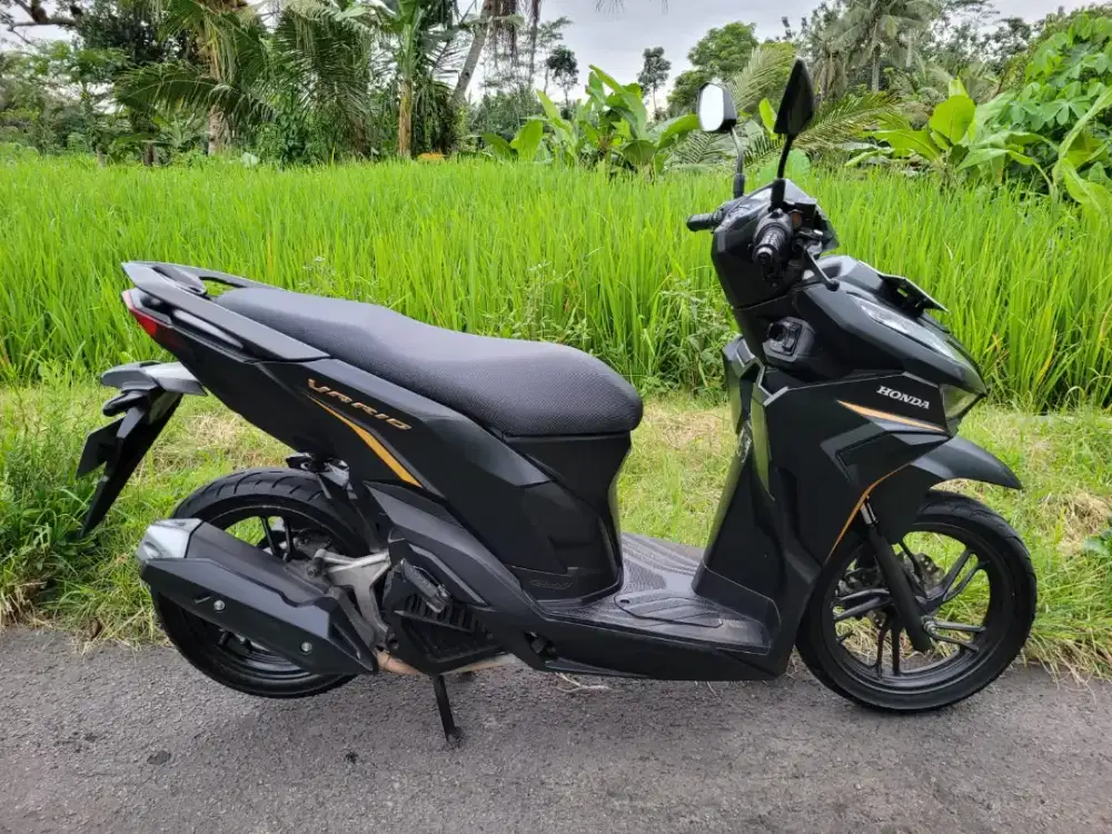 Vario 125 2022 Keyless Matte Black