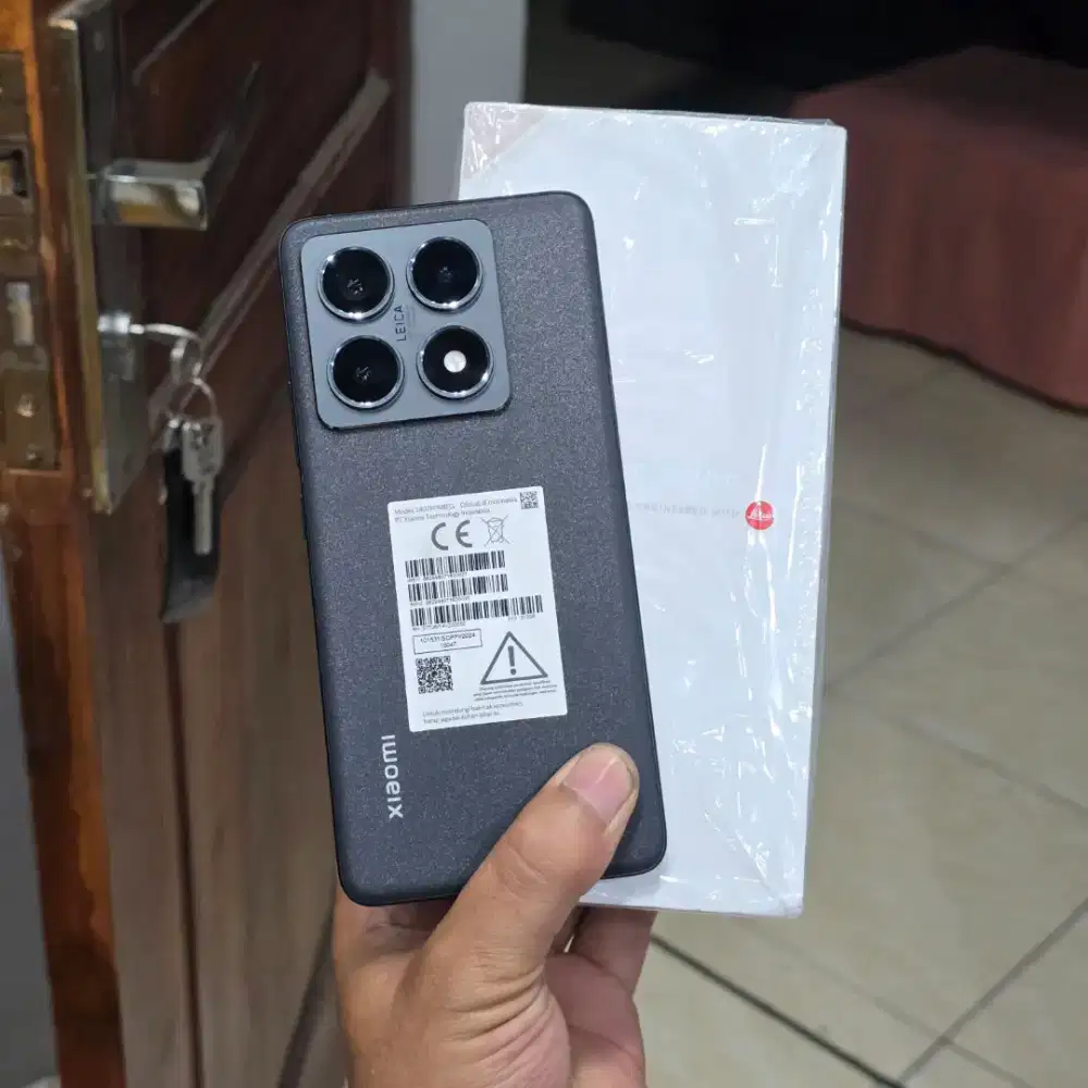 Xiaomi 14t pro 12/512  fullset