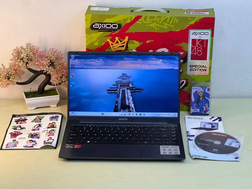 Axioo Hype 5 AMD X3 Ryzen 5-3500U RAM 8 GB SSD 256 GB Mulus Fullset